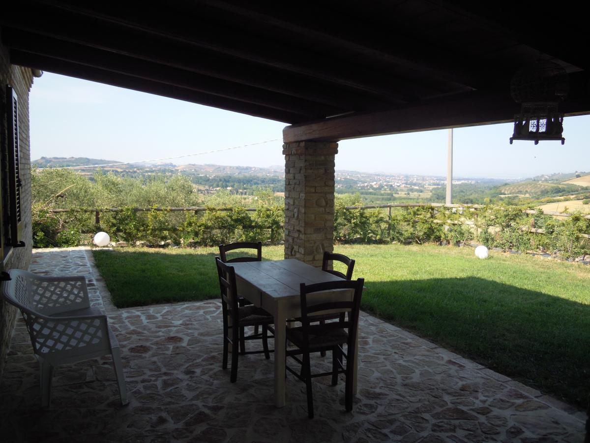 Agriturismo Piccolo Albero Loreto Aprutino Habitación foto